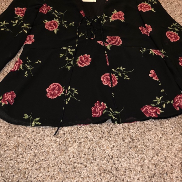 SOLD NWT Corset LaceUp Floral Blouse - Picture 8 of 10